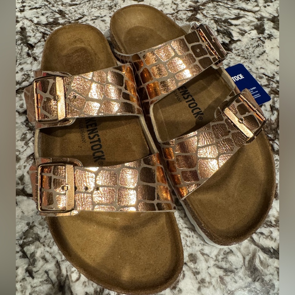 Birkenstock Sandals 🤎 - Picture 2 of 14